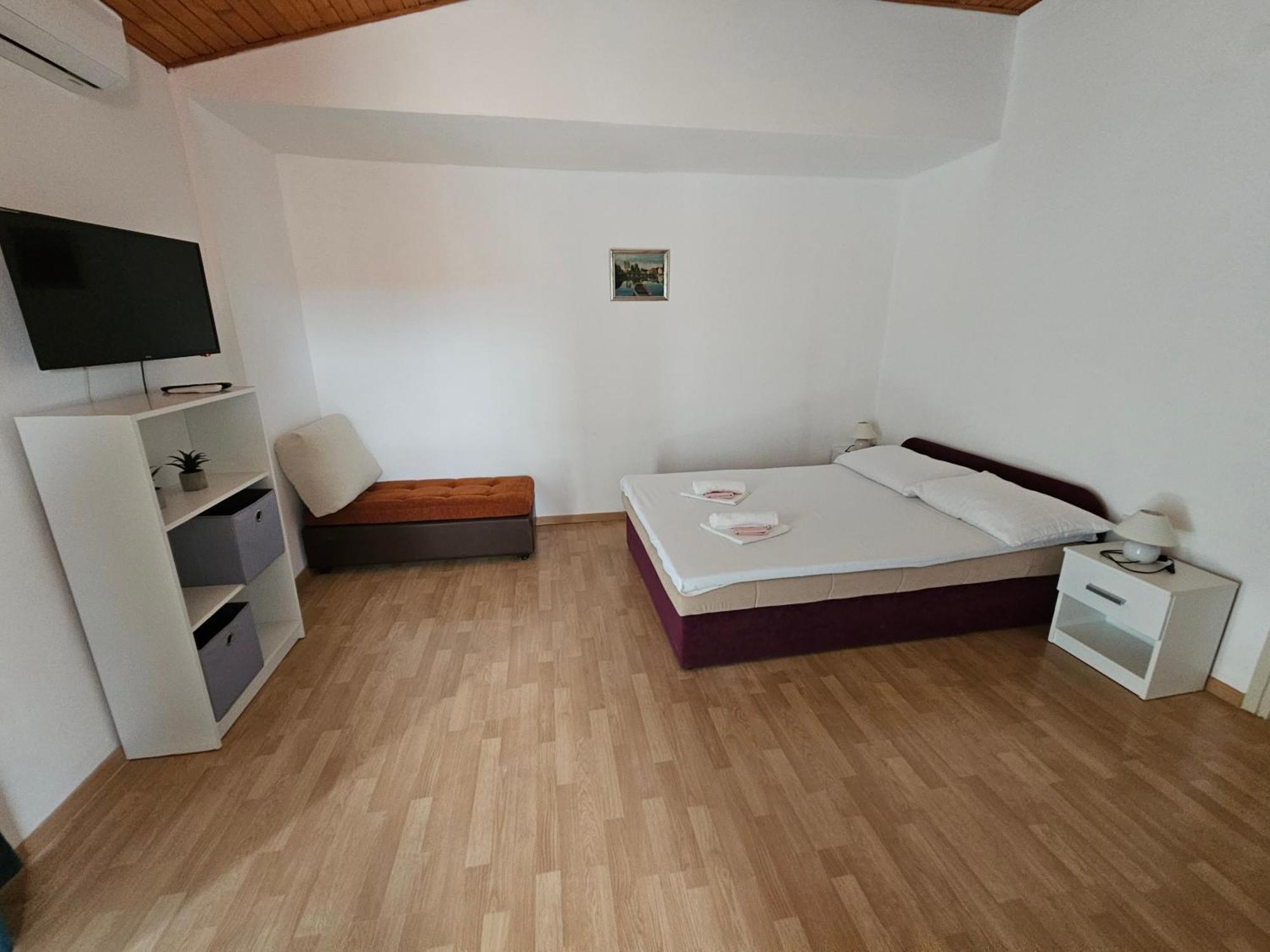 House Katka Hotel Vodice Ruang foto